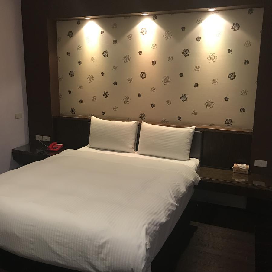 Baseball Hotel Hsinchu Exterior foto